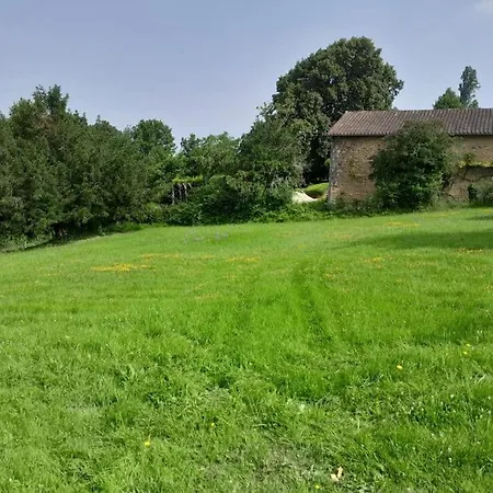 Σπίτι διακοπών Jolie Maison A La Campagne Avec Jacuzzi Bussac (Dordogne)